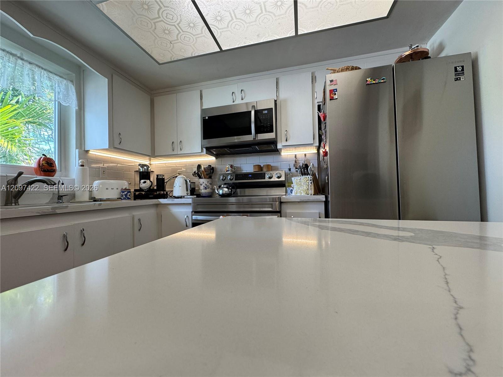 3525 Polk St # 17, Hollywood FL 33021 photo 4