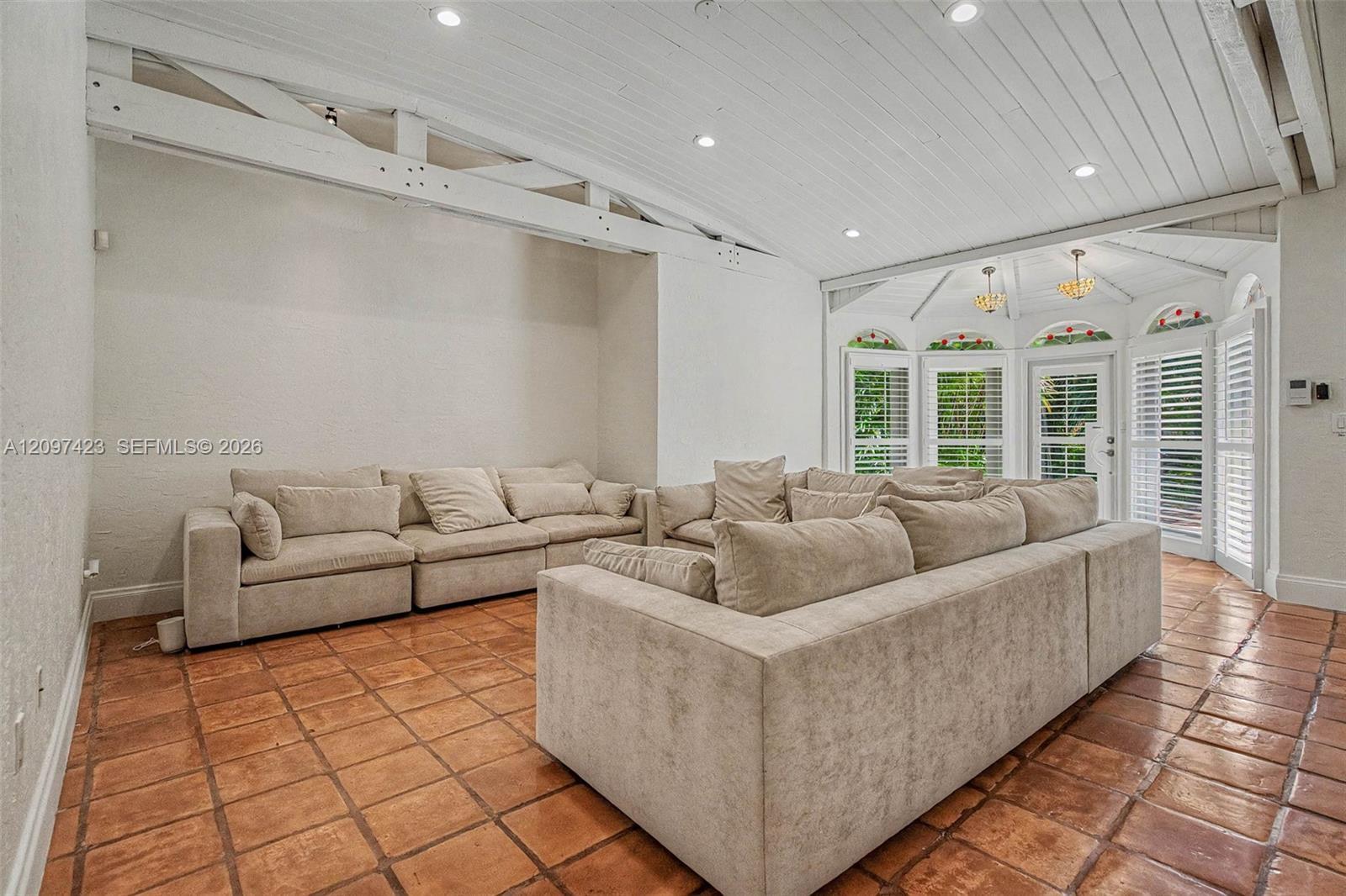 13470 SW 67th Ave, Pinecrest FL 33156 photo 4