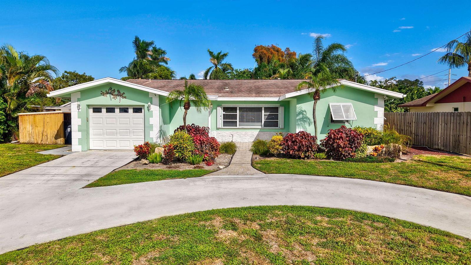 6880 KINGSTON Drive, Lake Worth FL 33462 photo 2