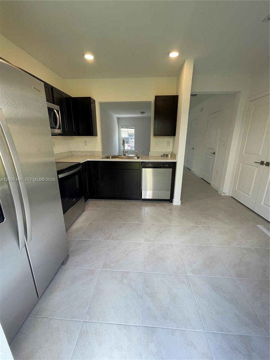 552 NE 4th Ln # 552, Florida City FL 33034 photo 5