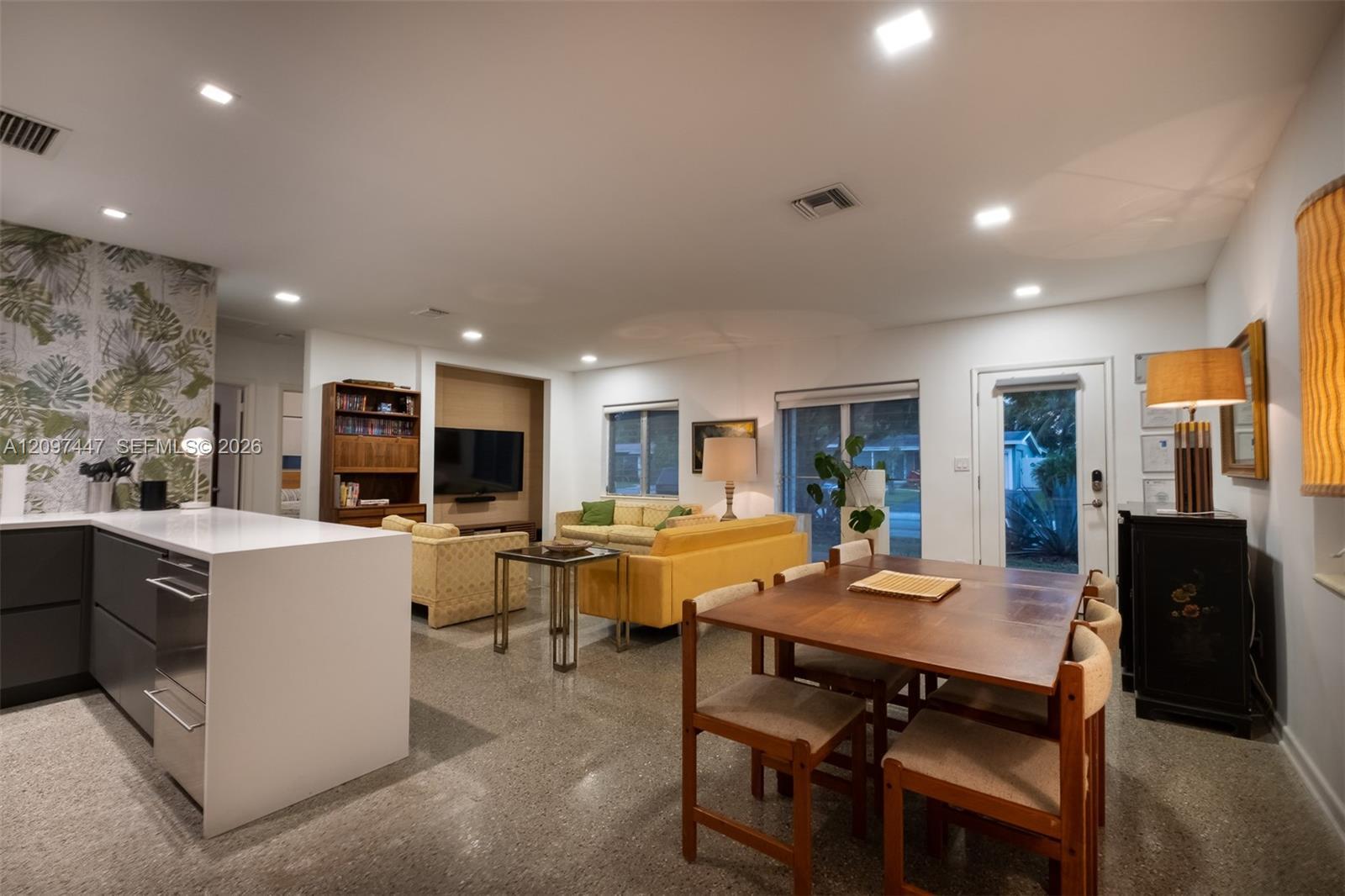 401 NW 28th Ct, Wilton Manors FL 33311 photo 3