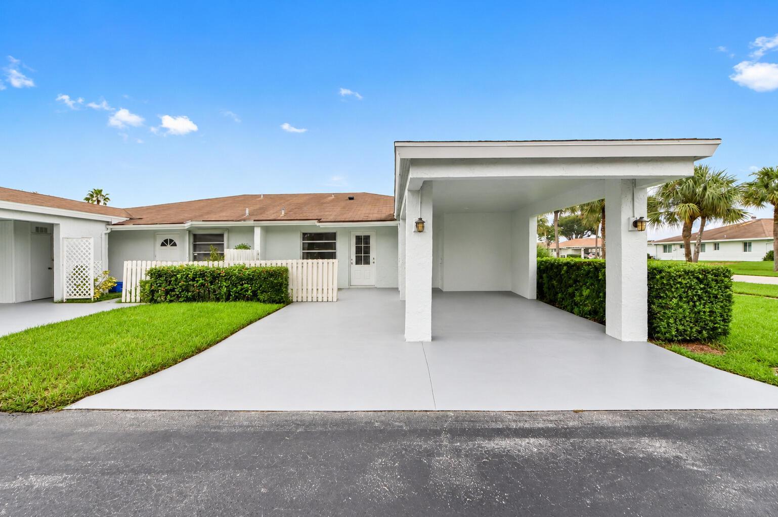 6801 Moonlit Drive, Delray Beach FL 33446 photo 2