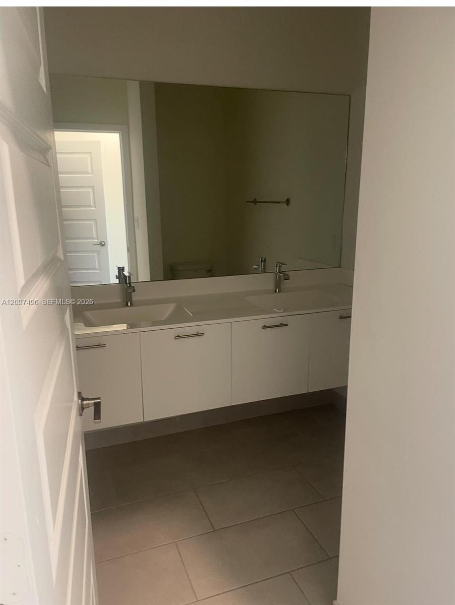 6455 NW 103rd Pl # 106, Doral FL 33178 photo 2