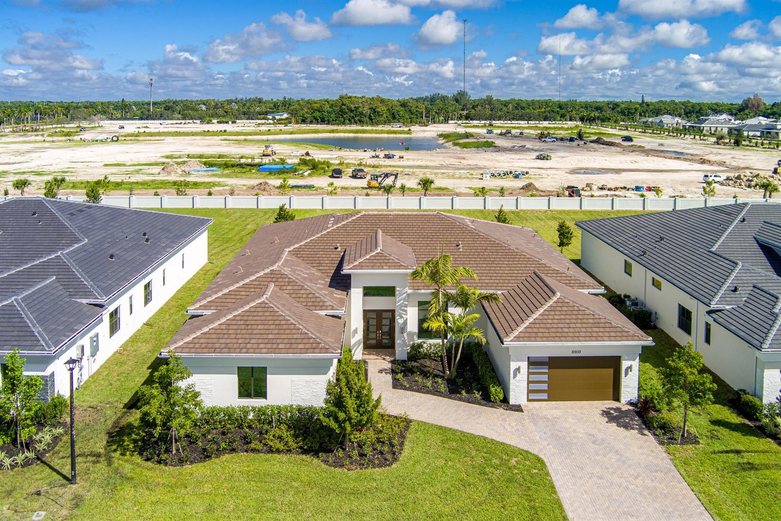 10253 CANTER CREEK Court, Lake Worth FL 33449 photo 2