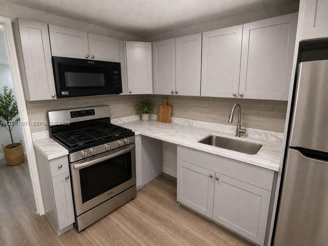 5537 NW 5th Ave # B, Miami FL 33127 photo 2