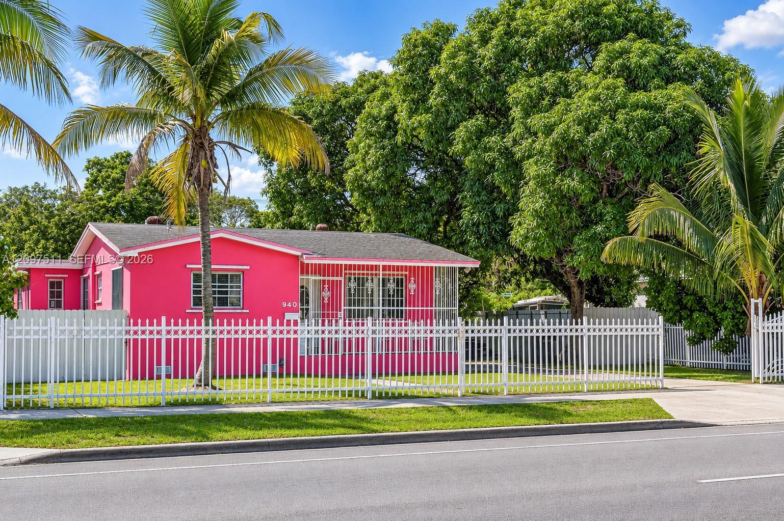 940 NW 135th St, North Miami FL 33168 photo 4