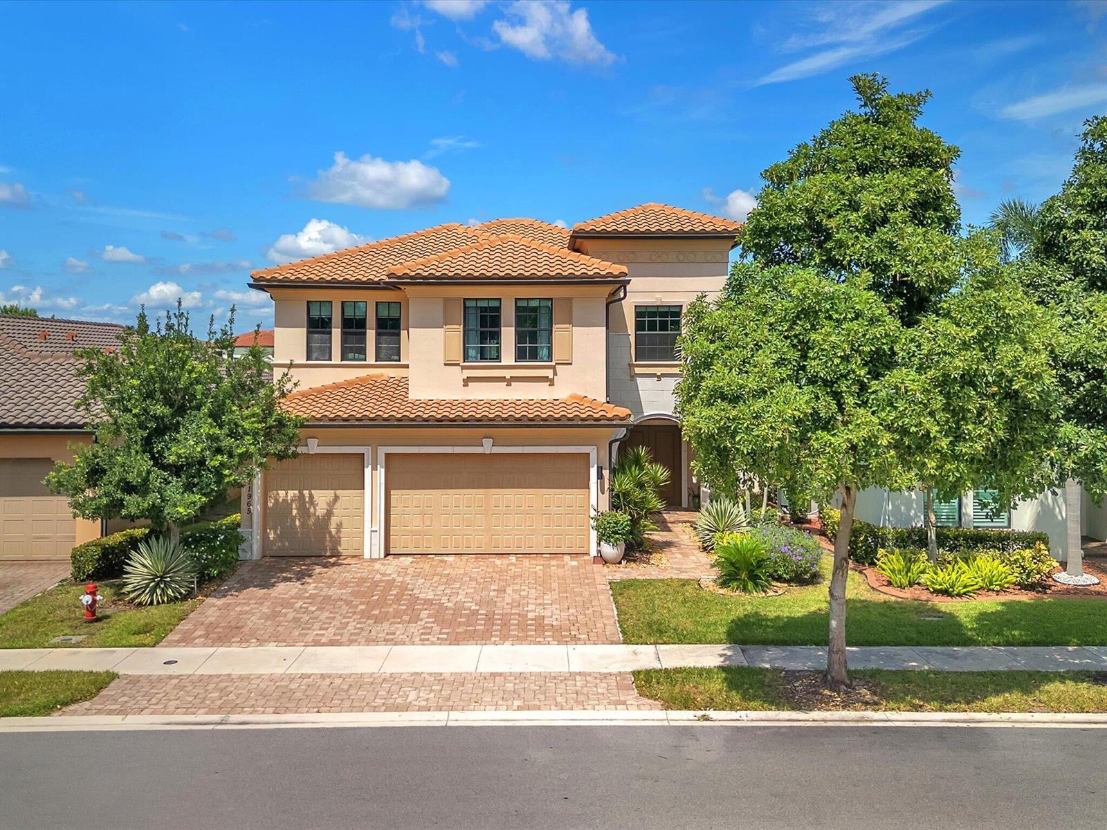11965 S BAYPOINT Circle, Parkland FL 33076
