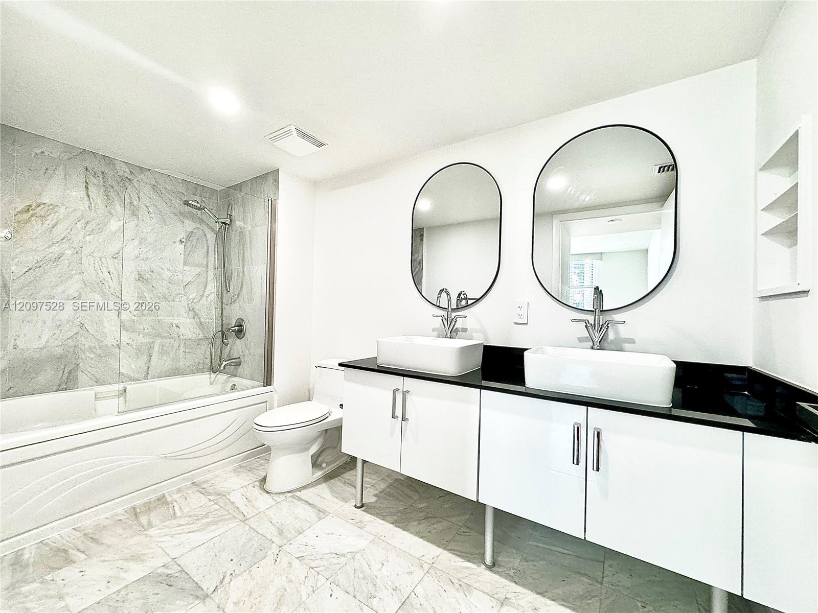 31 SE 5th St # 1708, Miami FL 33131 photo 4