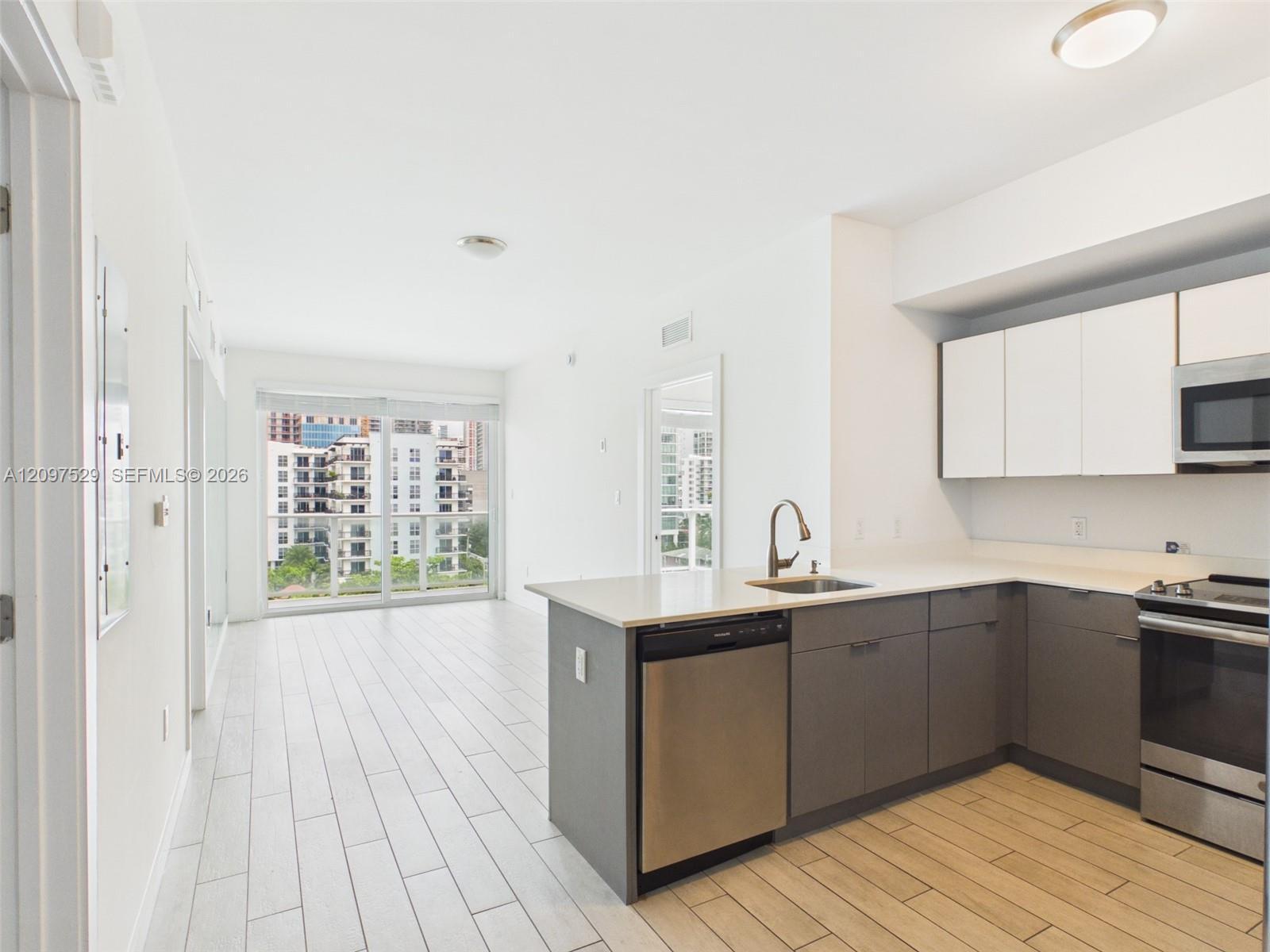 321 NE 26th St # 717, Miami FL 33137 photo 5