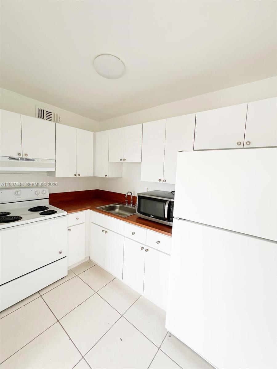 11195 SW 1st St # 217, Sweetwater FL 33174 photo 4