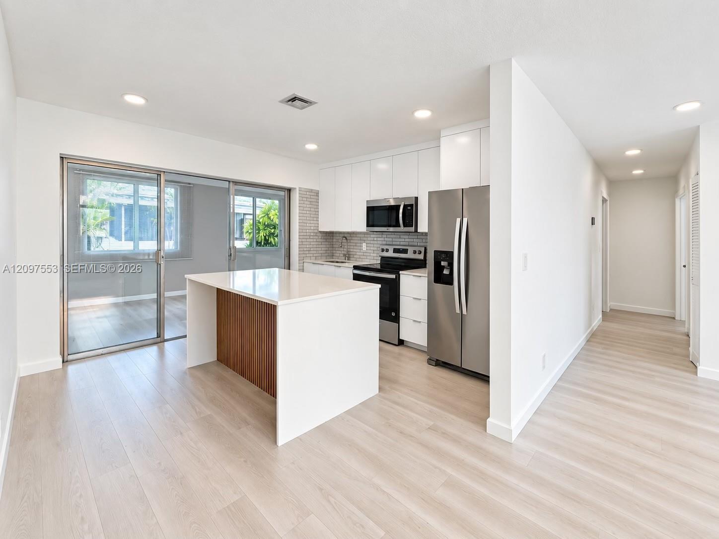 4570 NW 17th, Tamarac FL 33309 photo 2