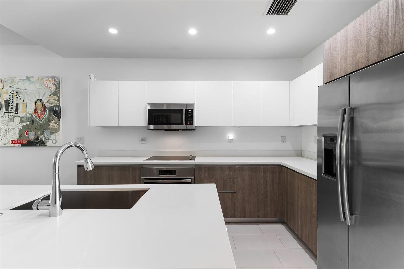 2477 NE 135TH Street, North Miami FL 33181 photo 5