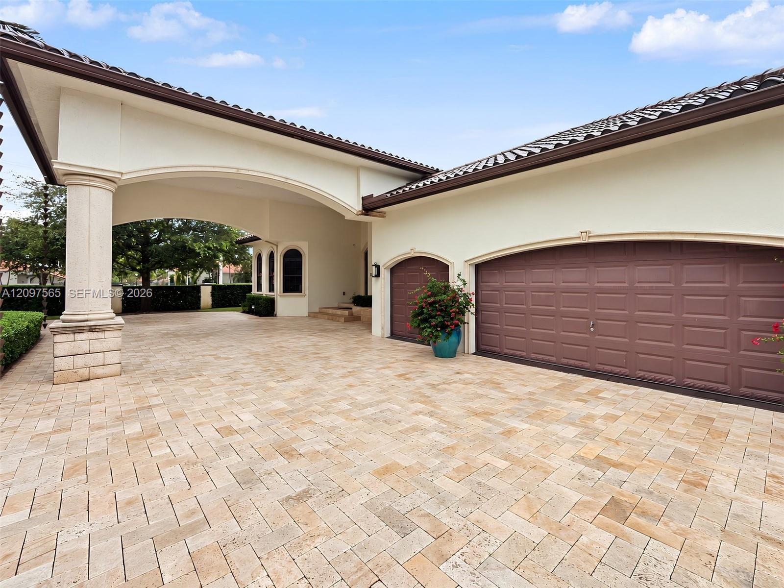 11691 SW 93rd St, Miami FL 33176 photo 3