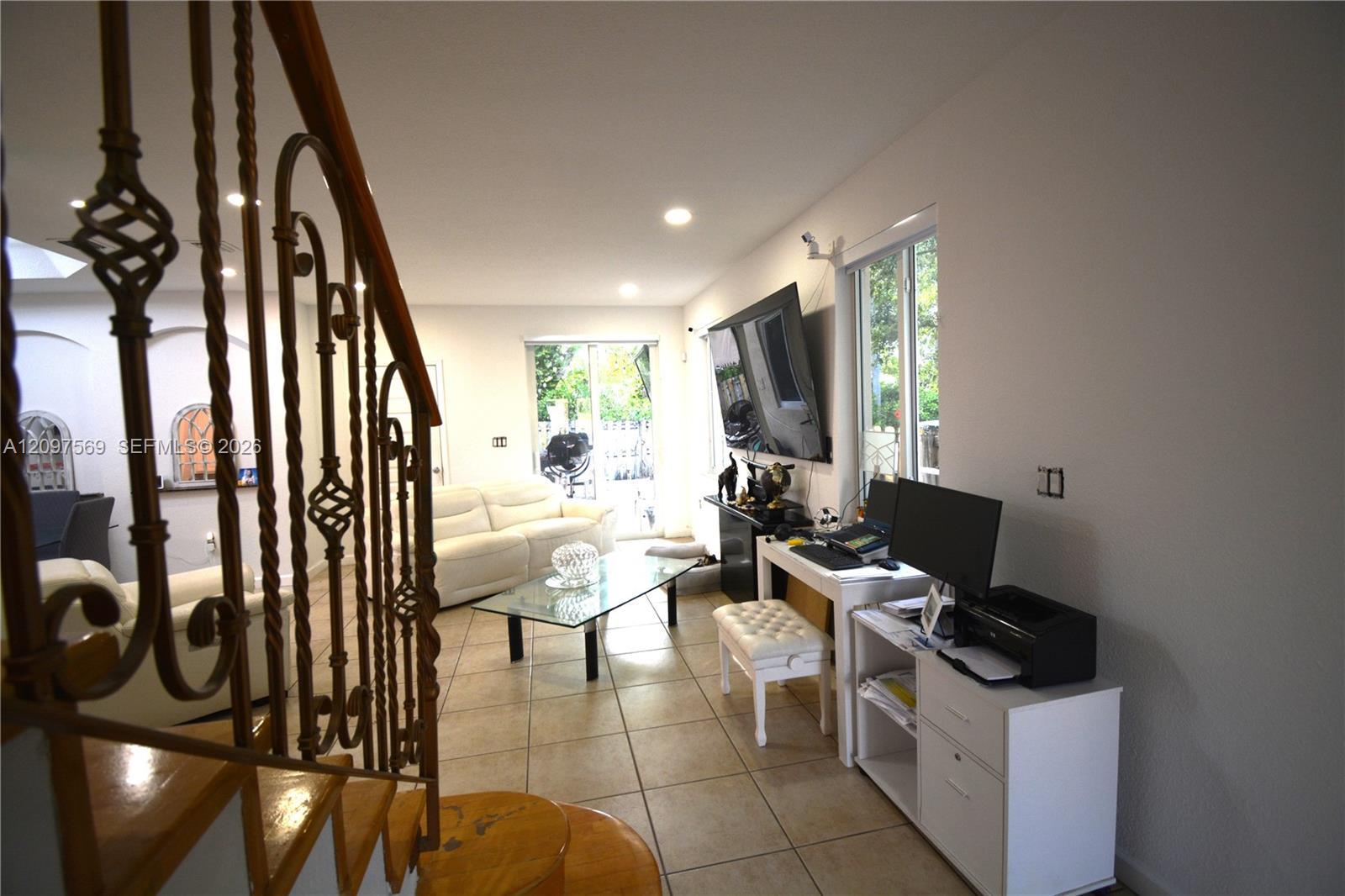6804 NW 116th Ct, Doral FL 33178 photo 5