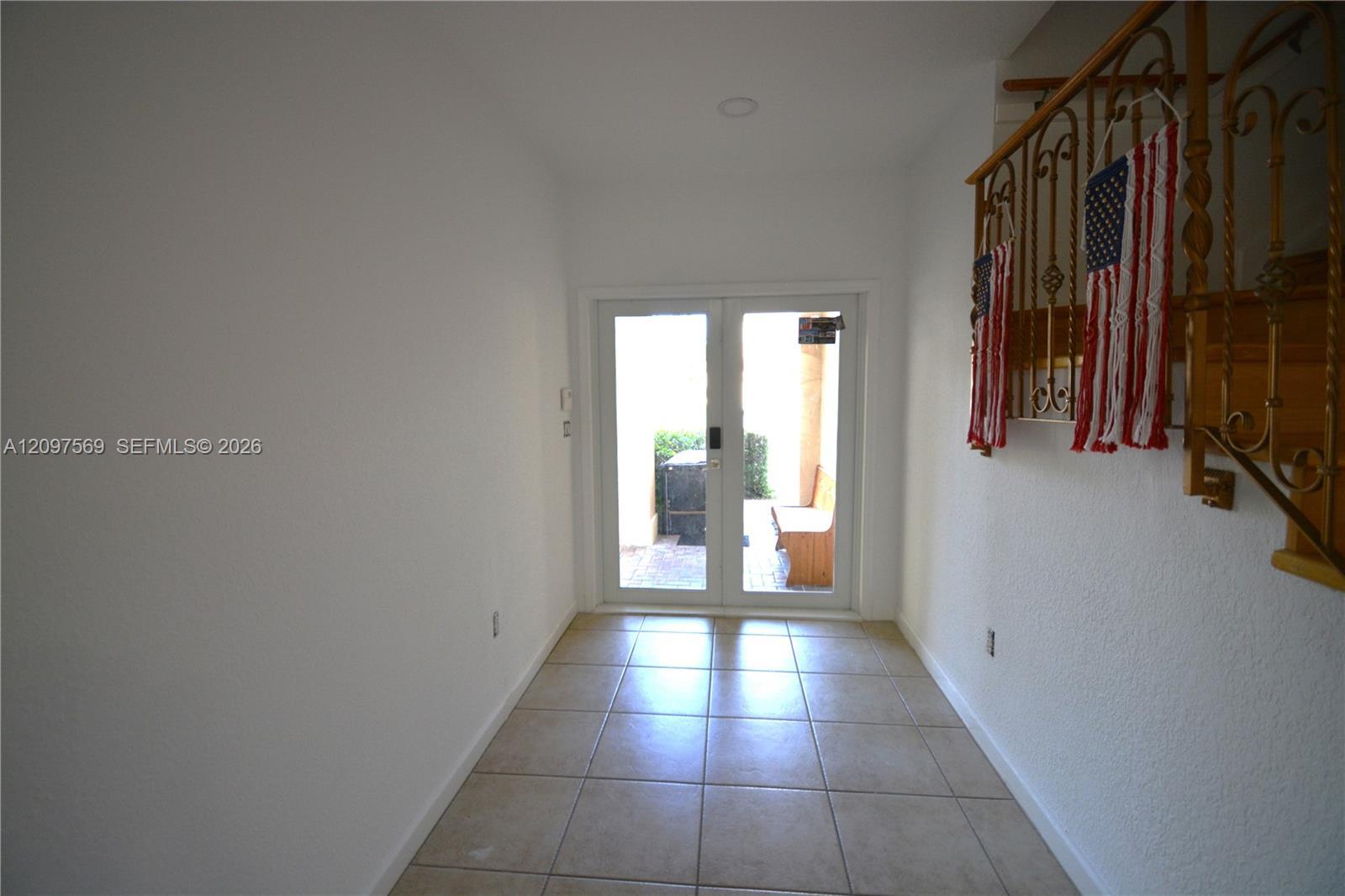 6804 NW 116th Ct, Doral FL 33178 photo 4