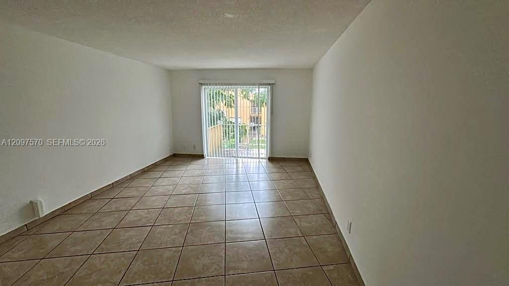 18111 NW 68th Ave # H205, Hialeah FL 33015