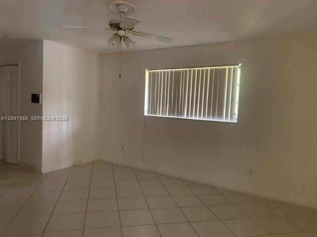 Miami, FL 33175 photo 5