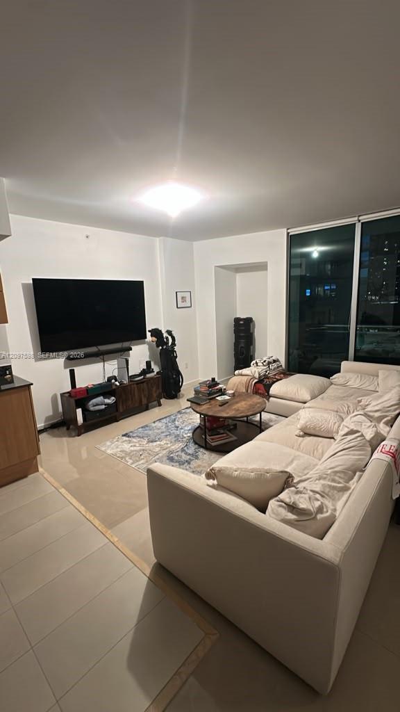 350 S Miami Ave # 1115, Miami FL 33130