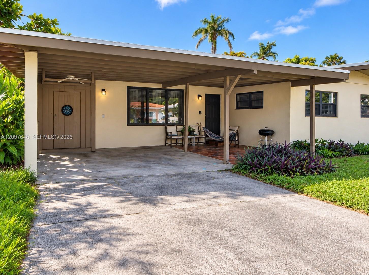 1140 NE 110th Ter, Miami FL 33161 photo 2