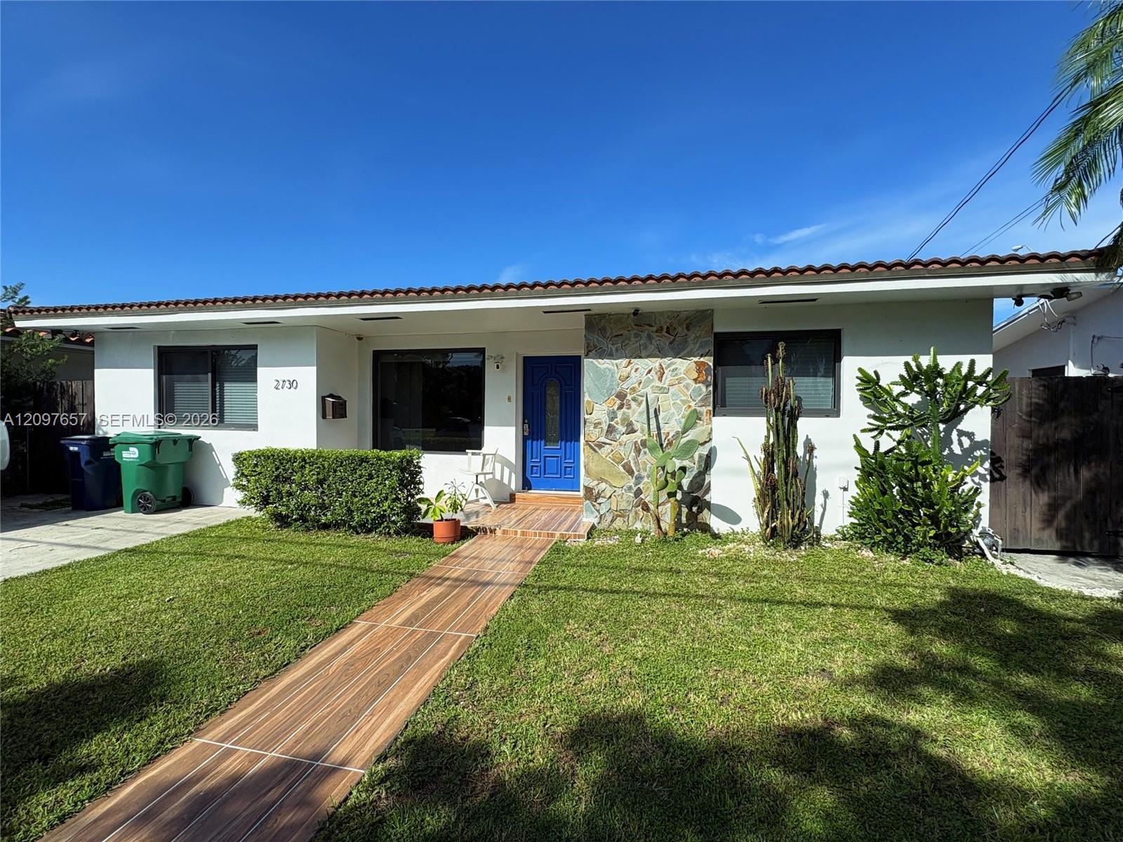 2730 SW 76th Ave, Miami FL 33155