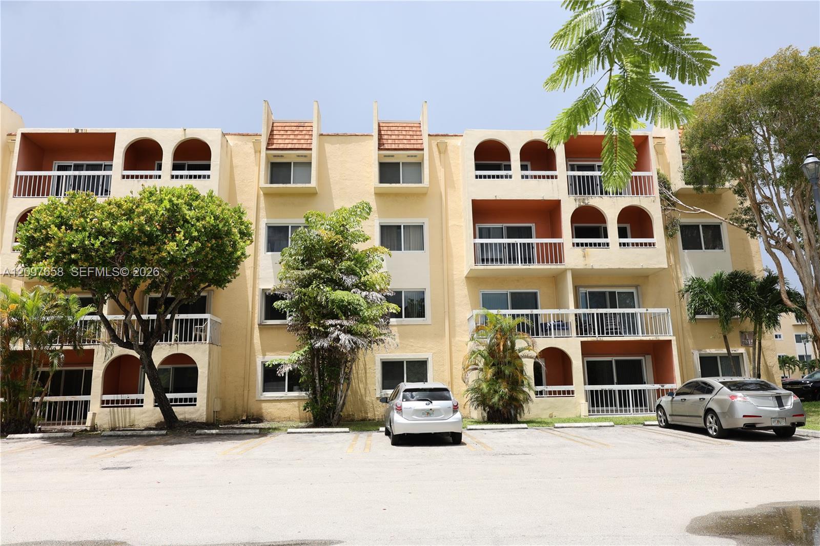 7815 Camino Real # 414, Miami FL 33143