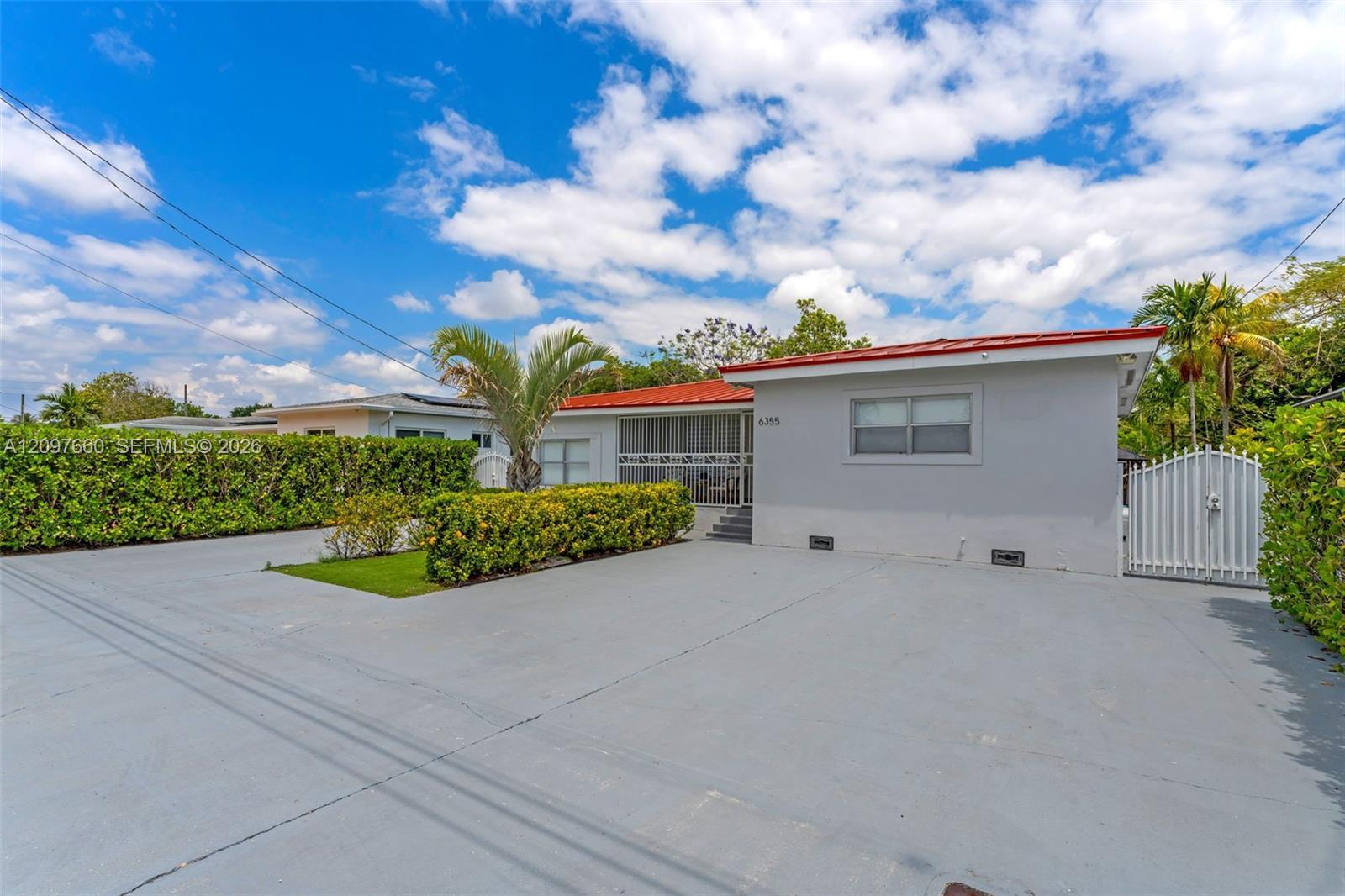 6355 SW 30th St, Miami FL 33155 photo 3