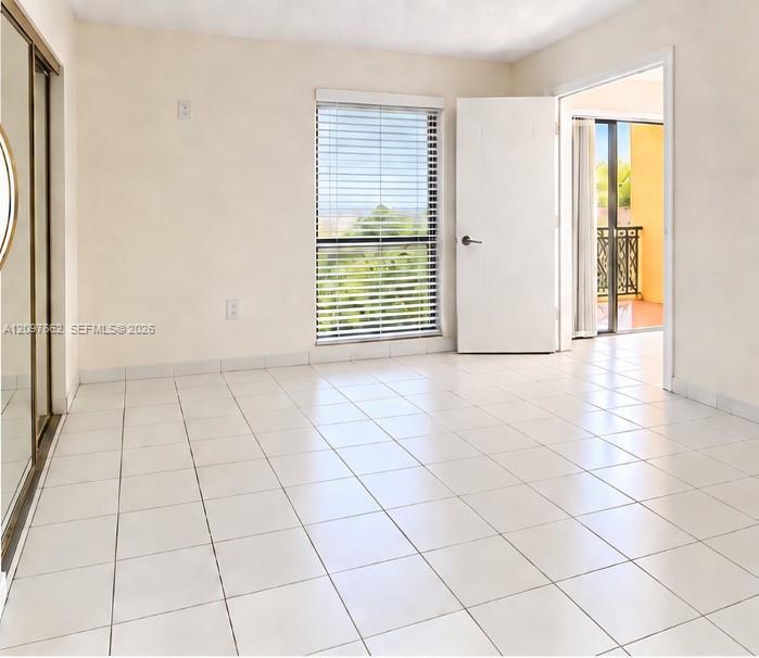 4707 NW 7th St # 8, Miami FL 33126 photo 3