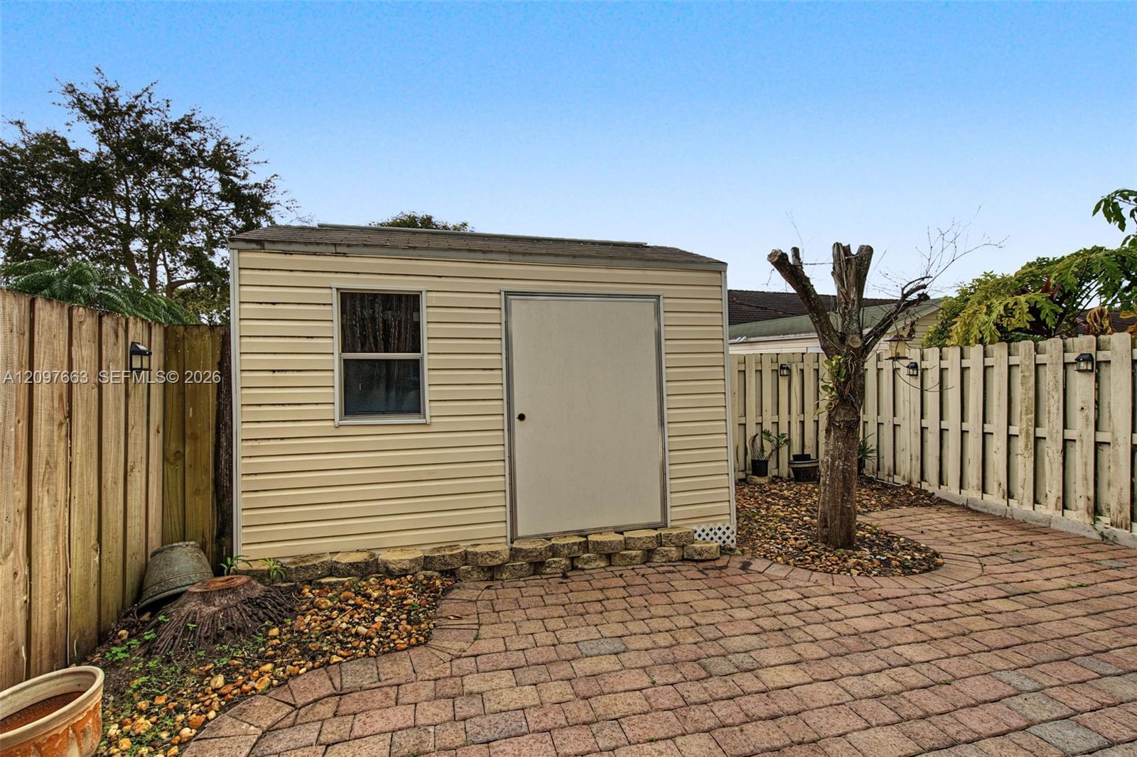 10908 SW 236th Ter, Homestead FL 33032 photo 4