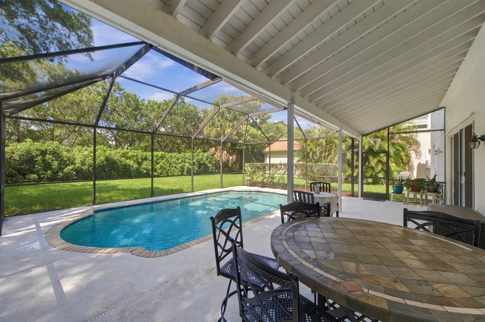 1985 Landing Way, Weston FL 33326 photo 2