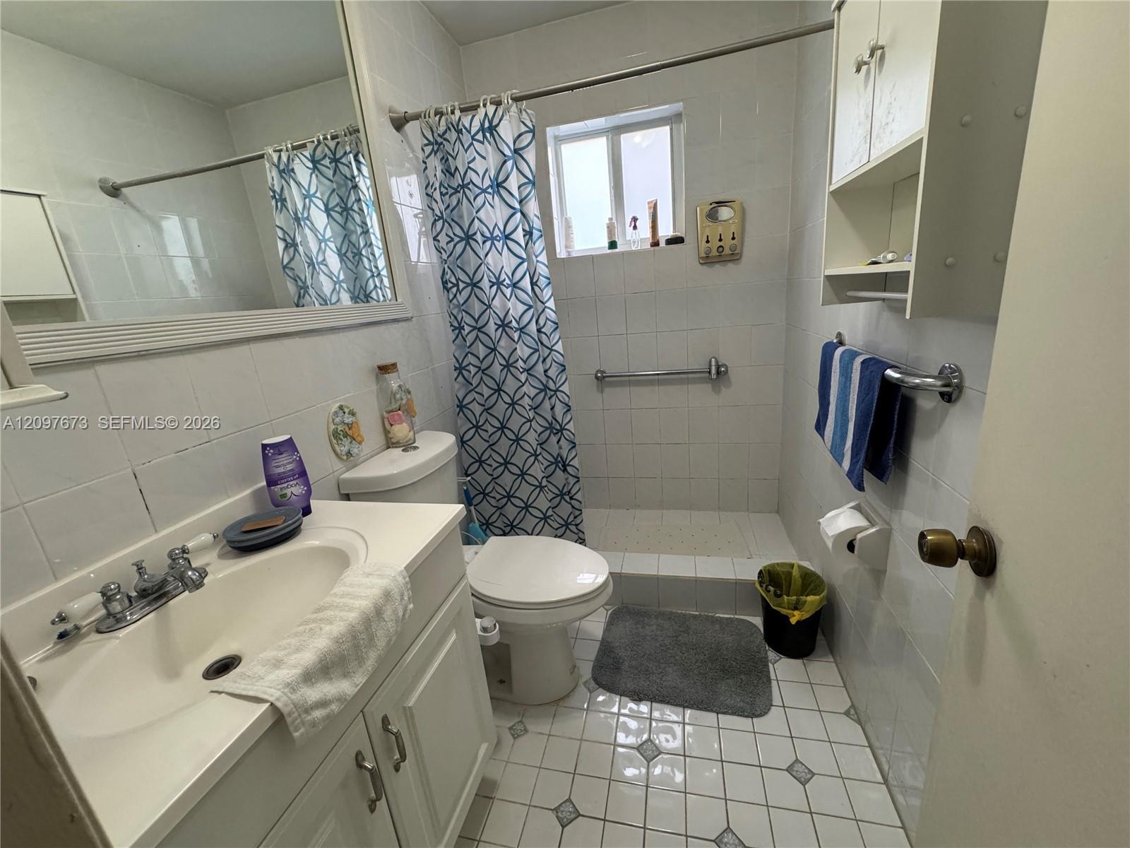405 SW 106th Ave, Sweetwater FL 33174 photo 5