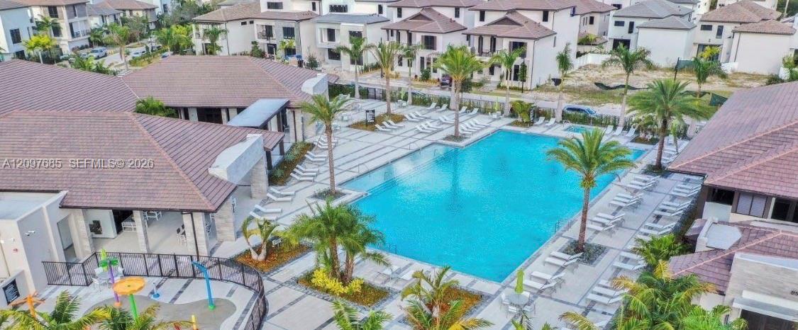 Doral, FL 33166 photo 2