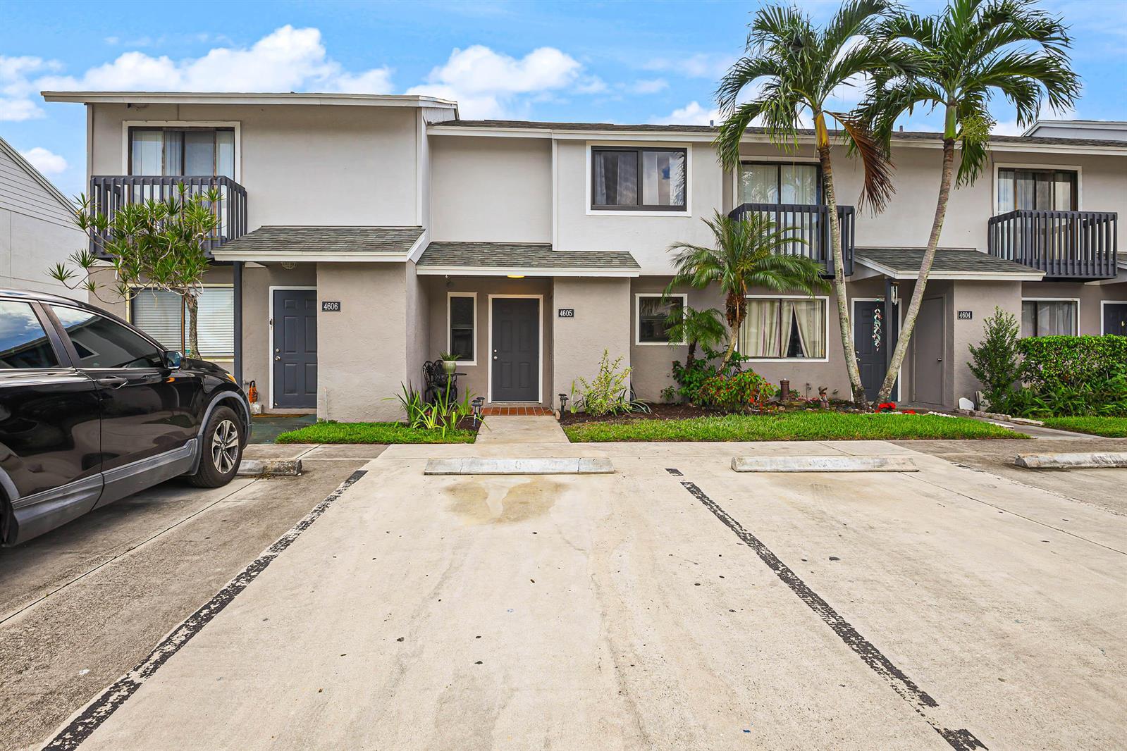 4605 Pier Drive, FL 33463 photo 2