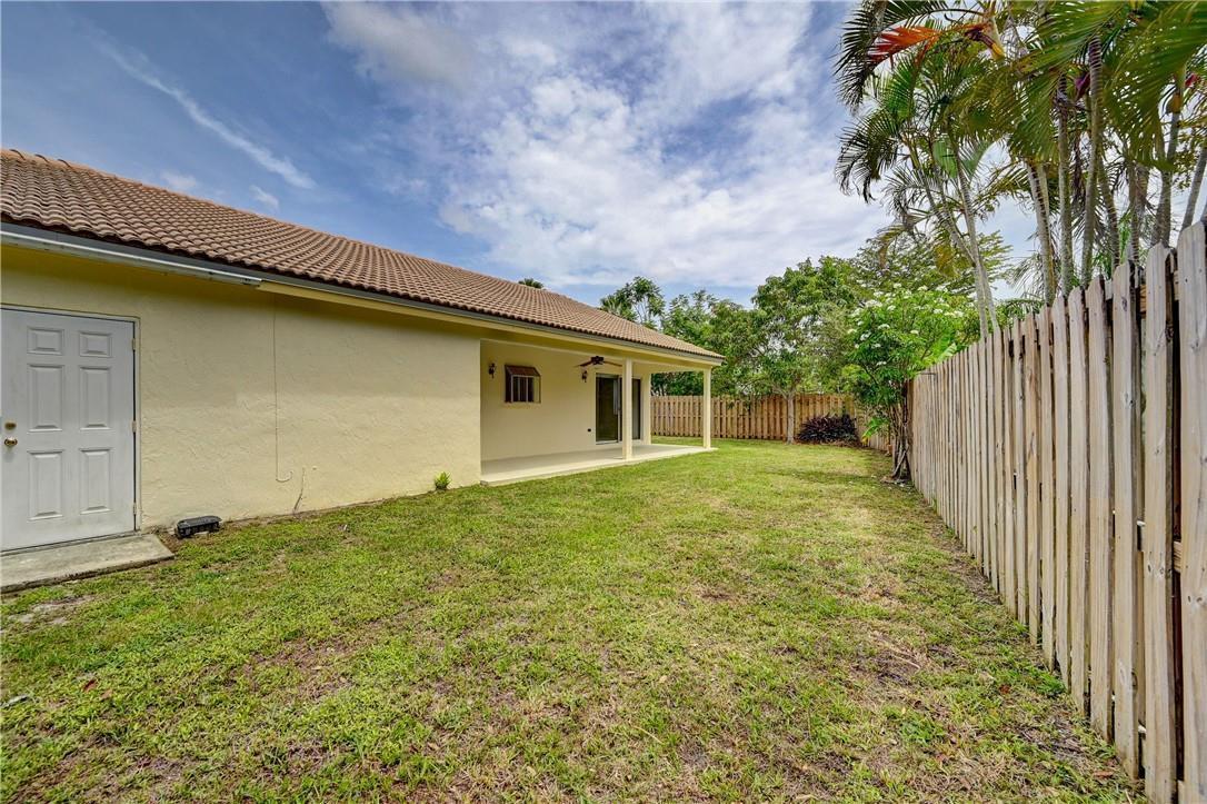 13348 NW 13th Street, Sunrise FL 33323 photo 3