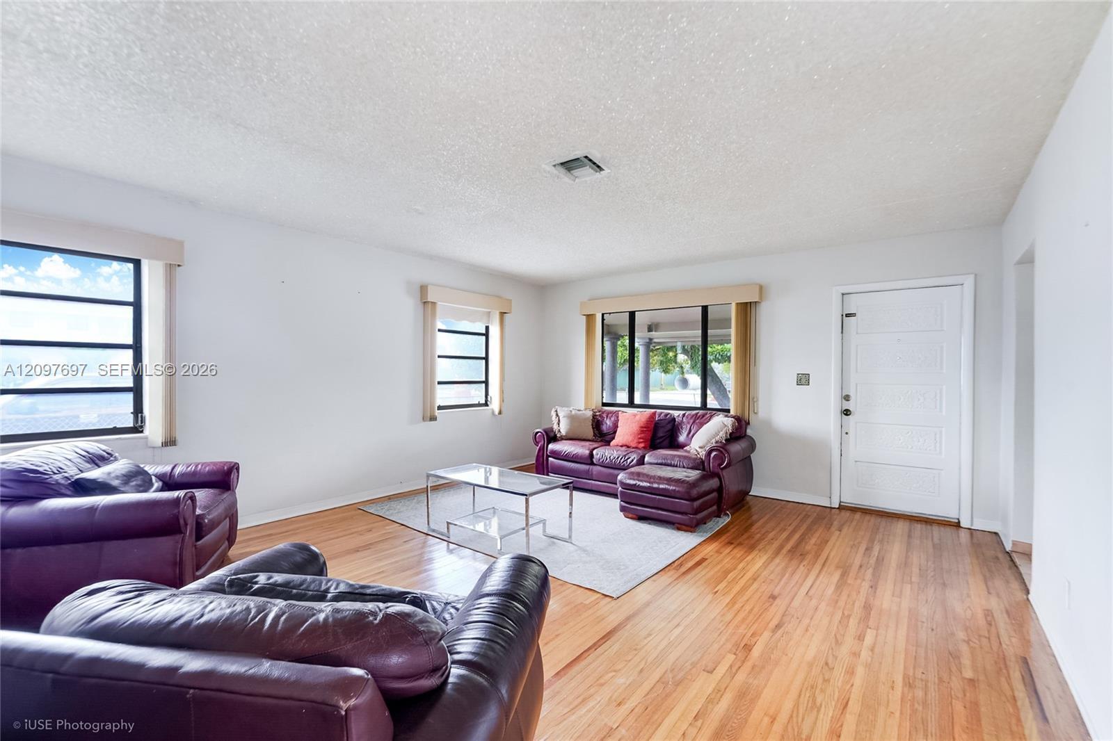 1321 W 2nd Ave, Hialeah FL 33010 photo 5