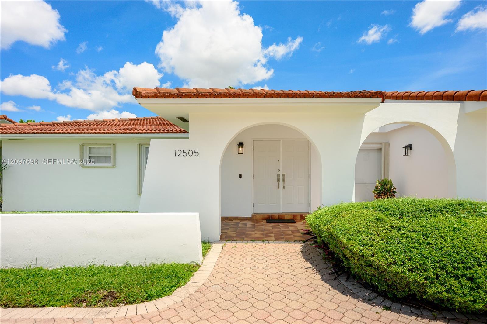 12505 SW 22nd Ter, Miami FL 33175 photo 2