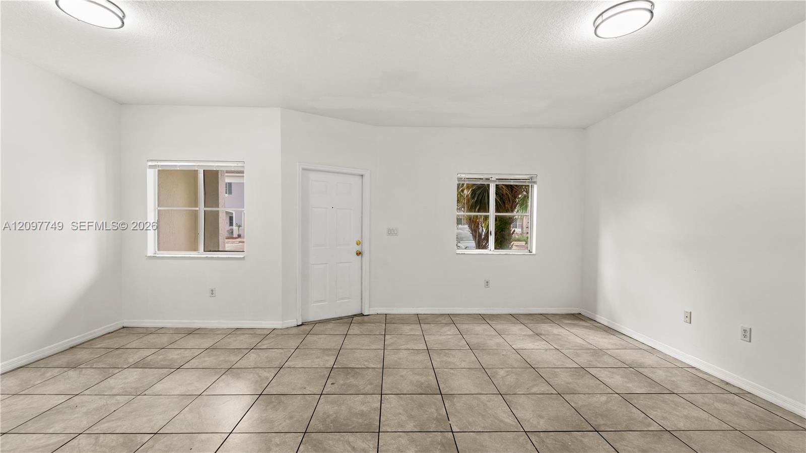 1685 SE 30th St, Homestead FL 33035 photo 4