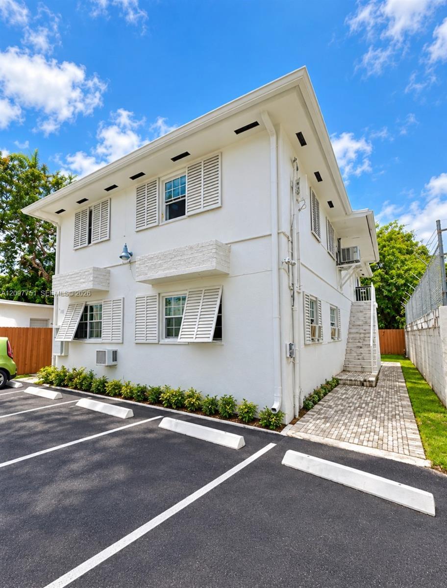 160 NW 62nd St # 3, Miami FL 33150