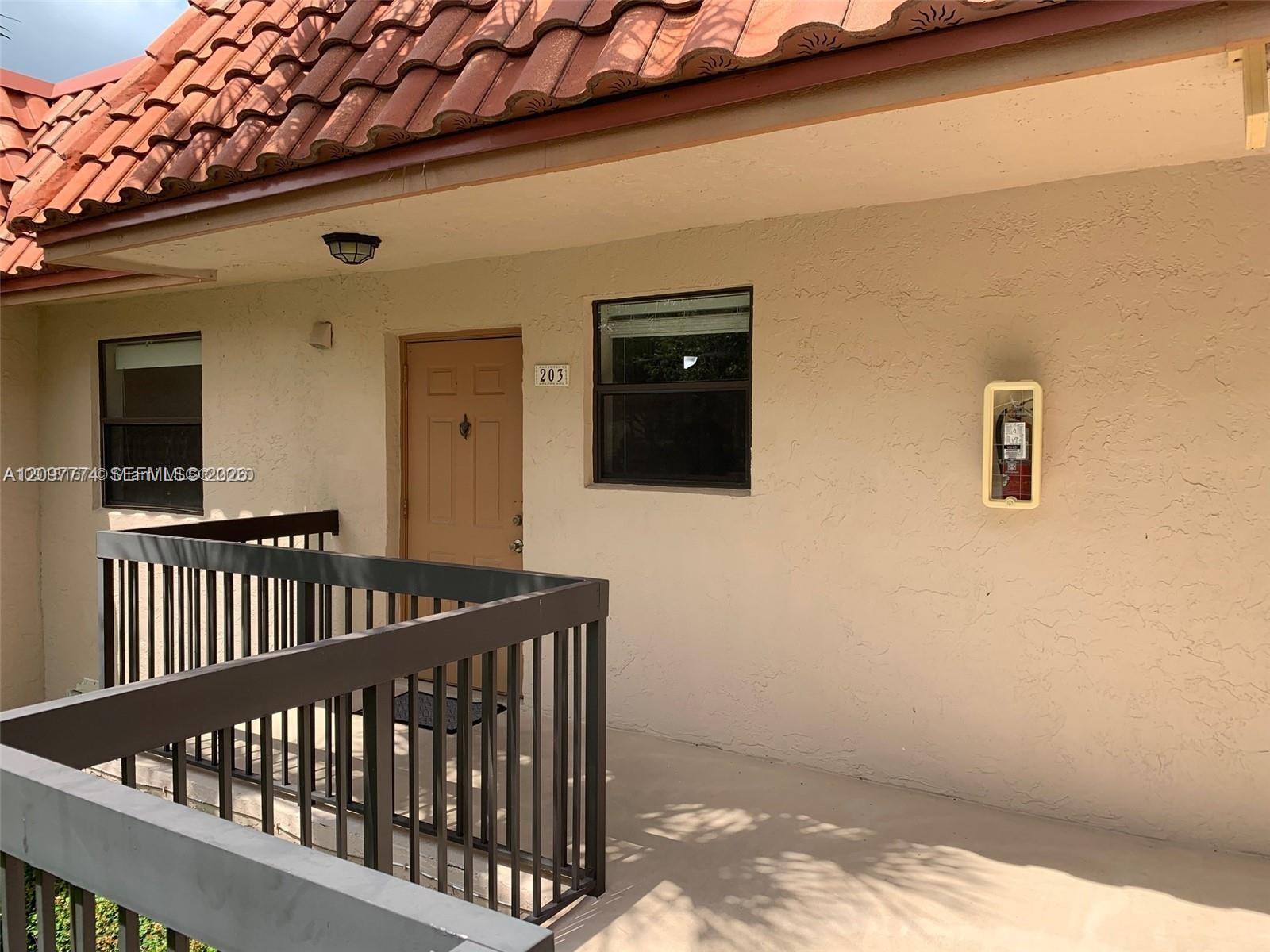 15705 W Waterside Cir # 203, Sunrise FL 33326 photo 2