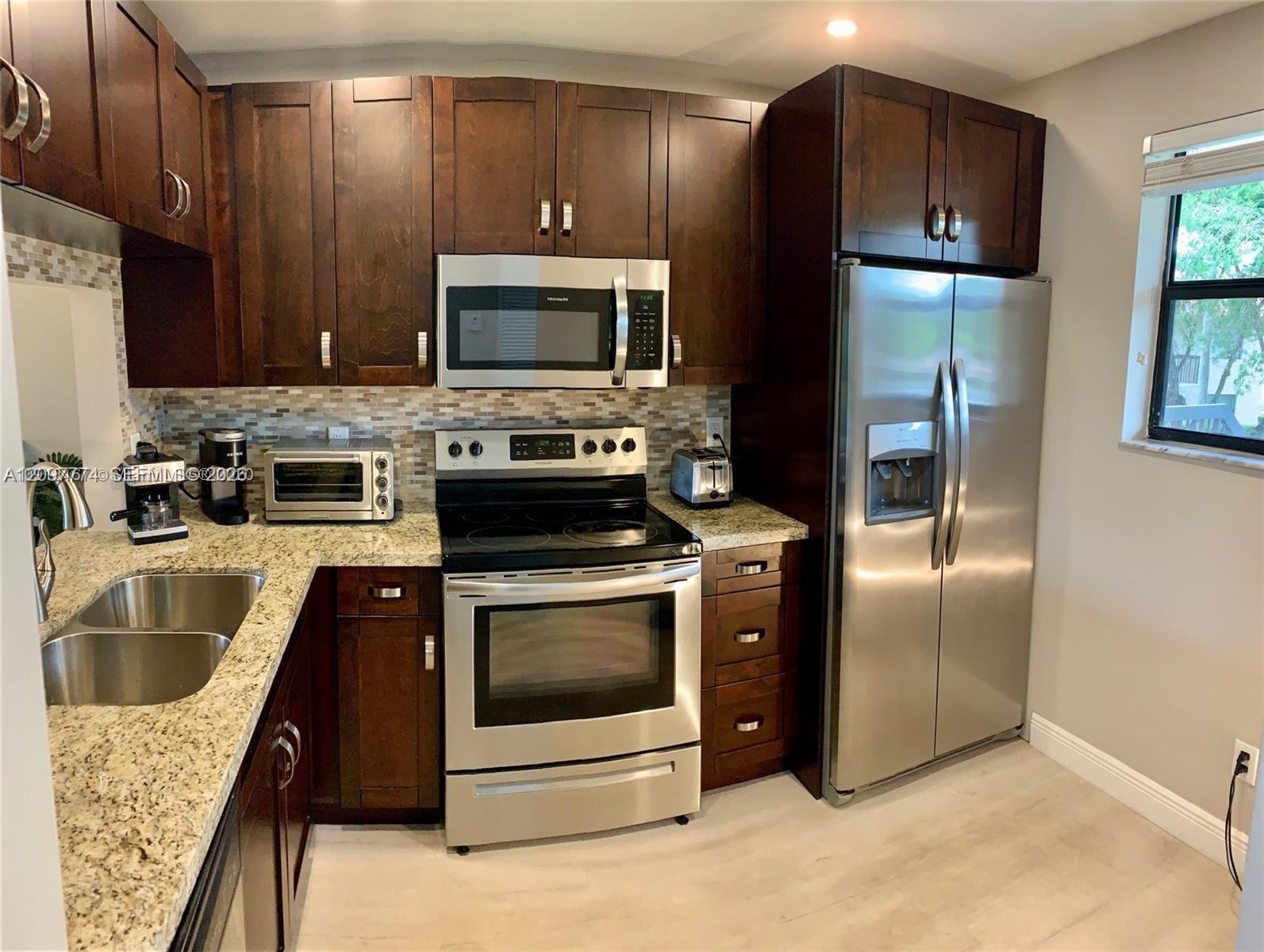 15705 W Waterside Cir # 203, Sunrise FL 33326 photo 3