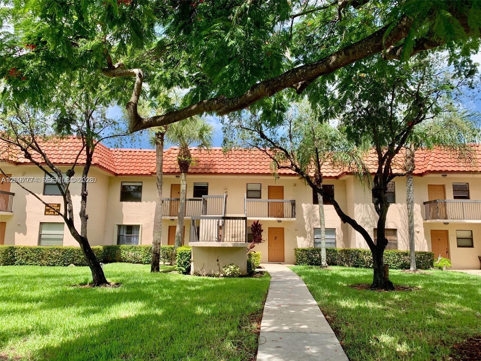 15705 W Waterside Cir # 203, Sunrise FL 33326