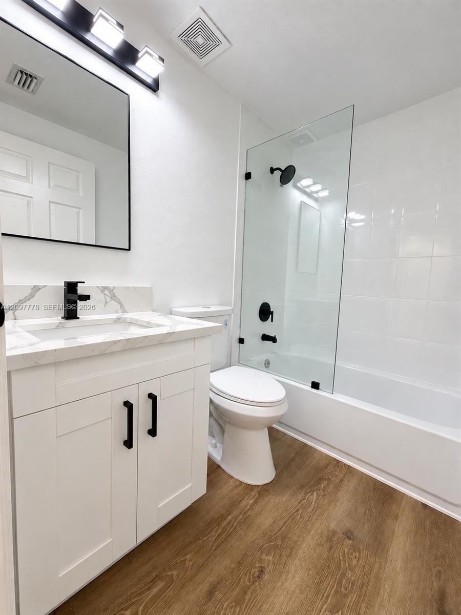 8520 NW 139th Ter # 1607, Miami Lakes FL 33016 photo 3