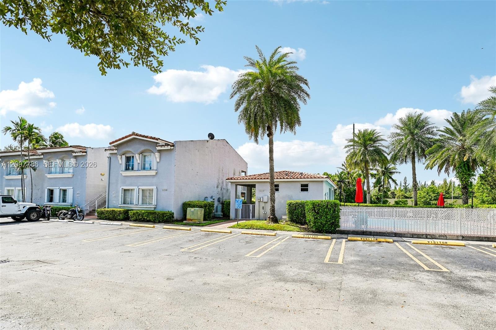 4736 NW 114th Ave # 205, Doral FL 33178 photo 3