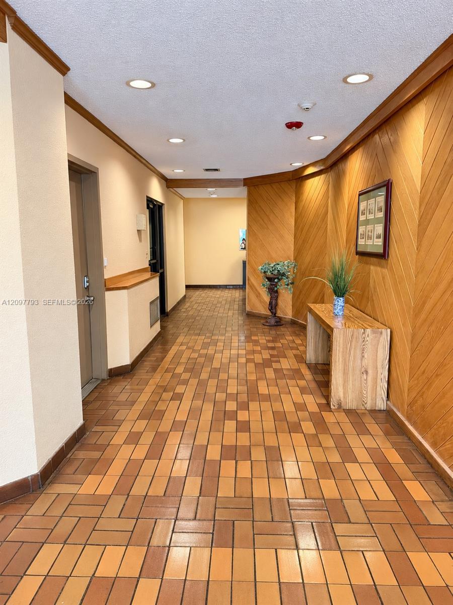 20860 San Simeon Way # 6, Miami FL 33179 photo 5