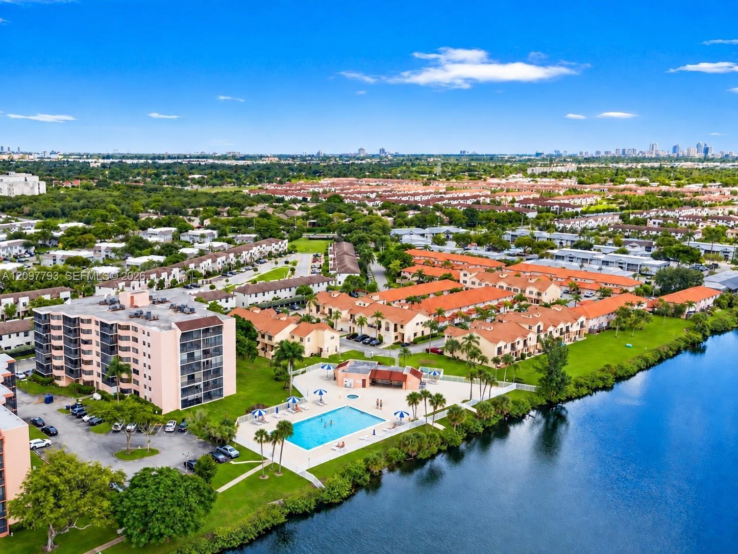 20860 San Simeon Way # 6, Miami FL 33179 photo 4