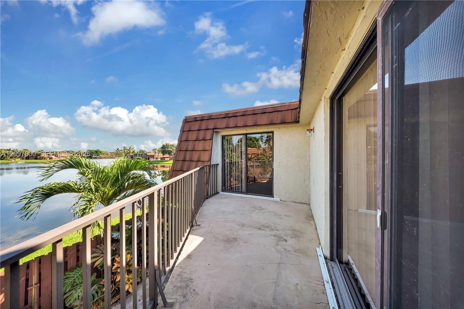 11915 SW 13th Ct # 11915, Davie FL 33325 photo 2