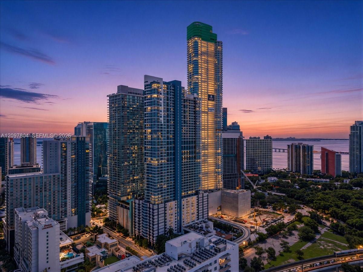 60 SW 13th St # 2614, Miami FL 33130 photo 5