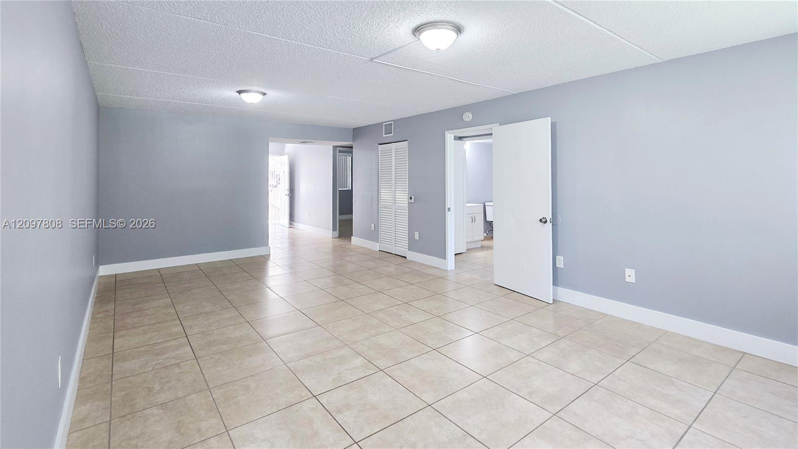 6065 NW 186th St # 207, Hialeah FL 33015 photo 2