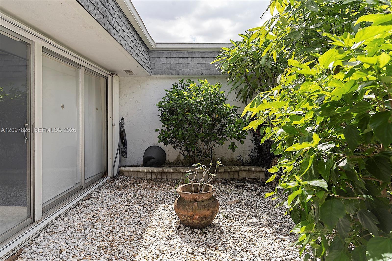 5010 Banyan Ln, Tamarac FL 33319 photo 4