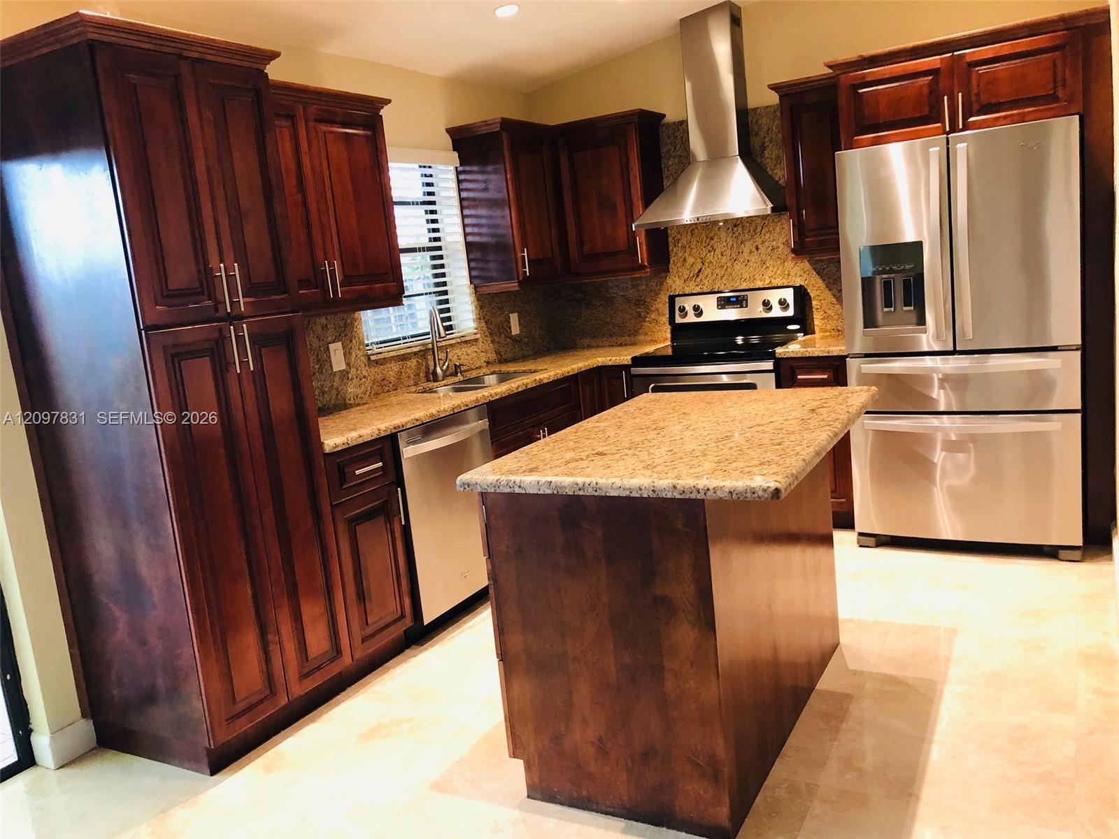 10063 SW 147th Ct, Miami FL 33196 photo 2
