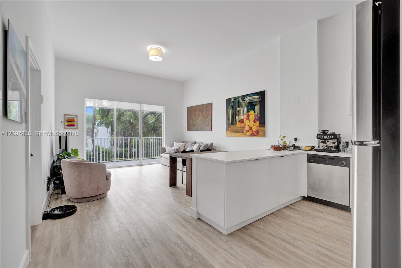 2851 NE 183rd St # 211E, Aventura FL 33160 photo 2